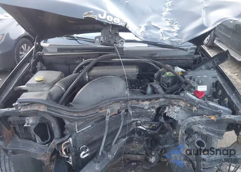 2007 Jeep Grand Cherokee Laredo из США, поврежденный, VIN 1J8GR48K17C638941